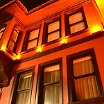 Otel Kitapevi